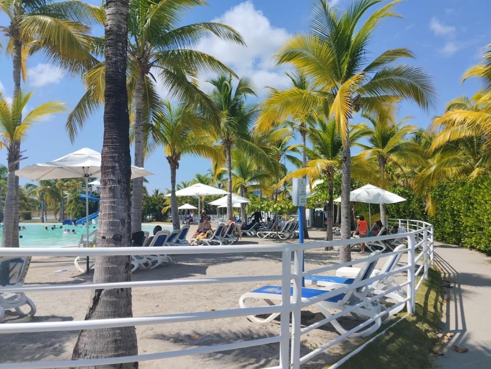 Playa Blanca Towncenter Suite - No Incluye Comidas מראה חיצוני תמונה